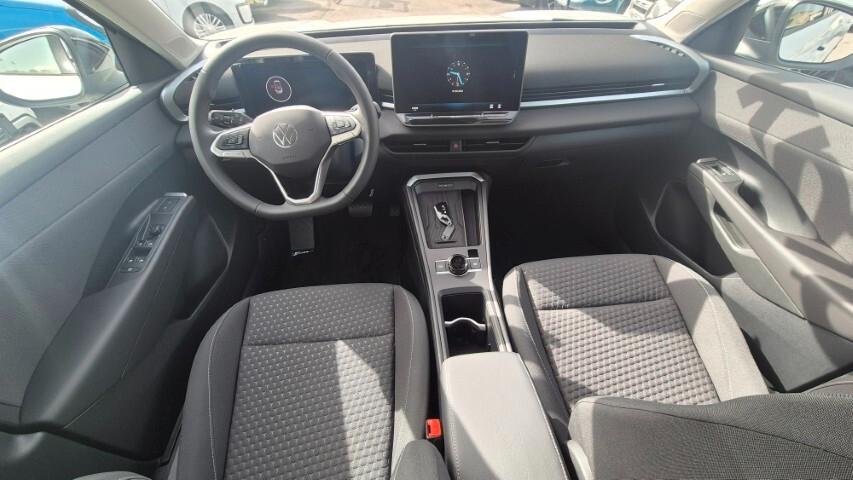 Volkswagen T-Roc 1.5 eTSI ACT DSG Life - KMO 2026