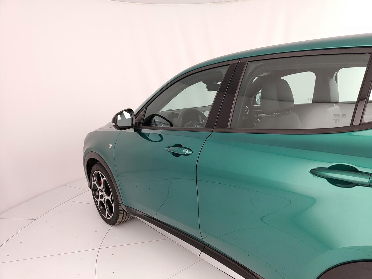 Alfa Romeo Tonale Hybrid 160Cv Ti