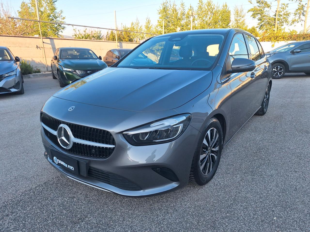 Mercedes-benz B 180 Automatic Advanced RETROCAM- 2023