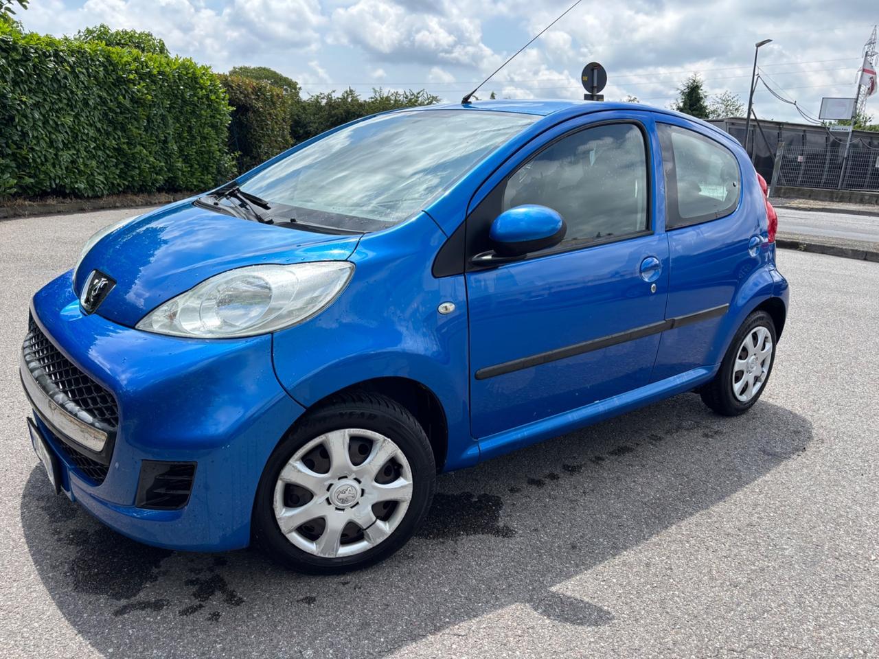Peugeot 107 1.0 68CV 5p. Desir