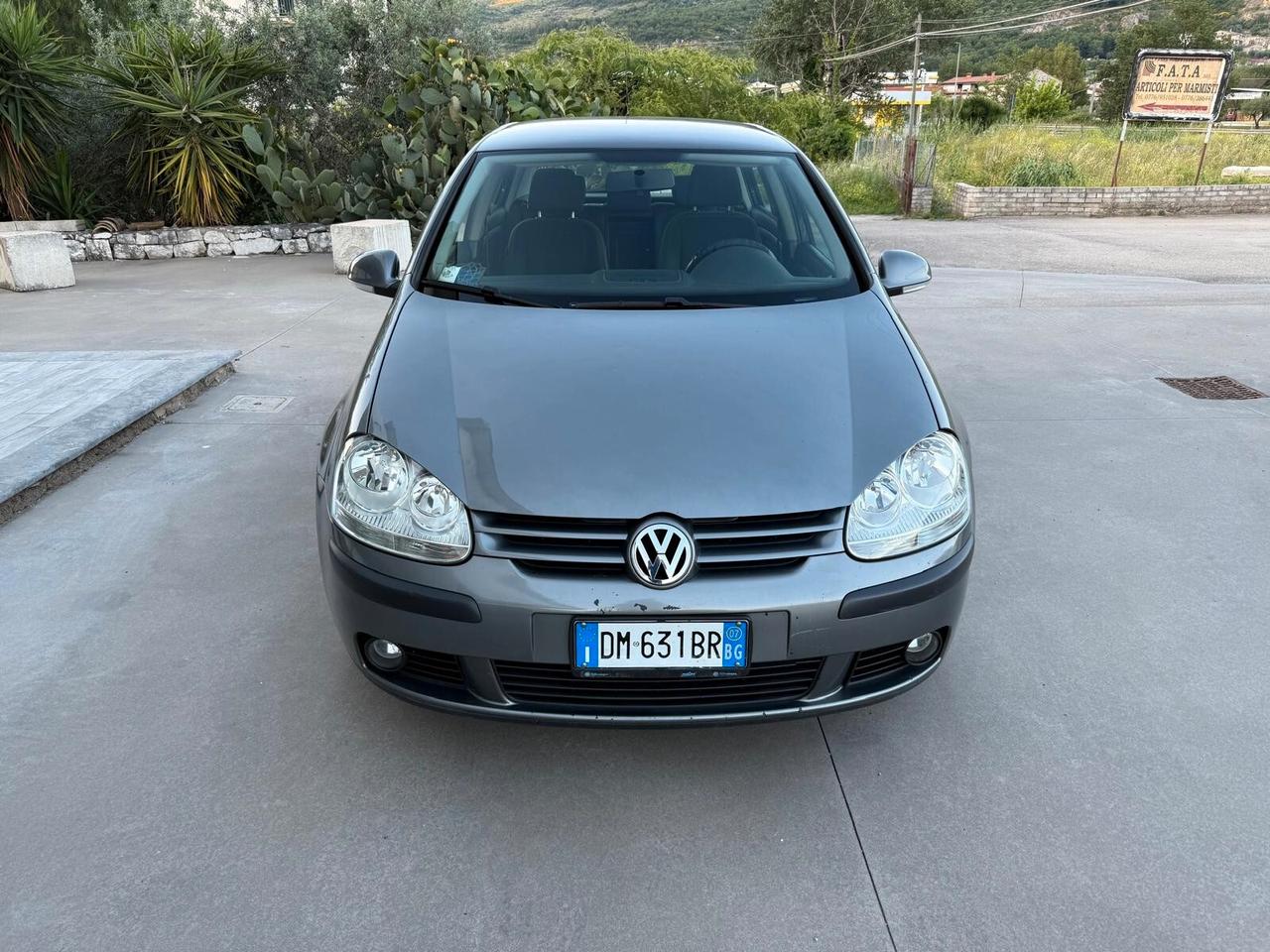 Volkswagen Golf 1.6 5p. Comfortline