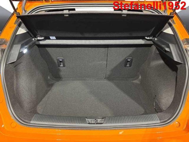 MG MG4 STANDARD49 Elettrica - Fizzy Orange - Tessuto