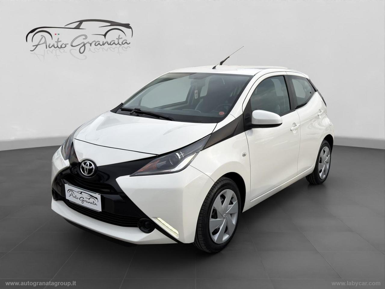 TOYOTA Aygo 1.0 VVT-i 69 CV 5p. x-cool IDEALE PER NEOPATENTATI