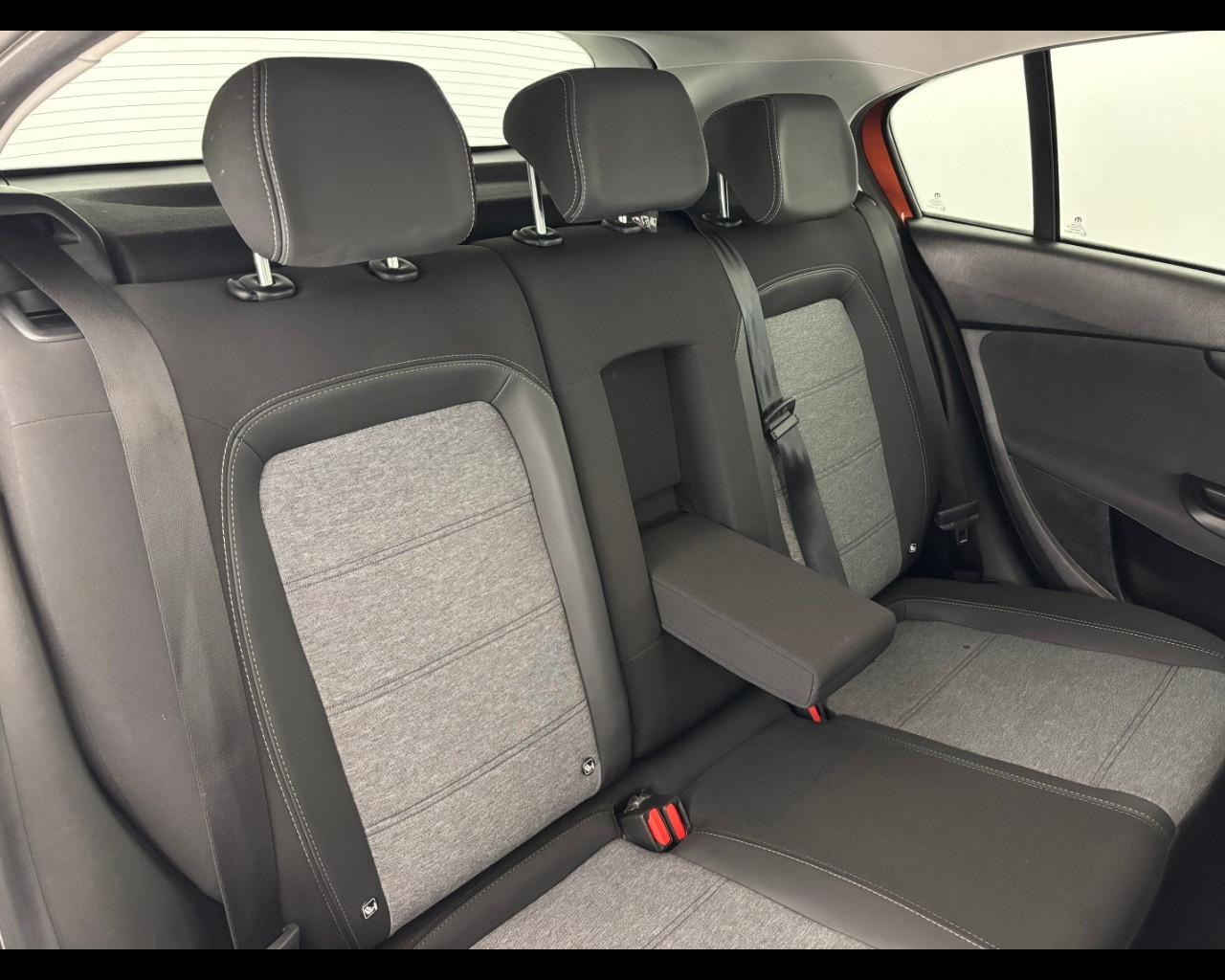 FIAT Tipo 5p 1.5 t4 hybrid Cross 130cv dct