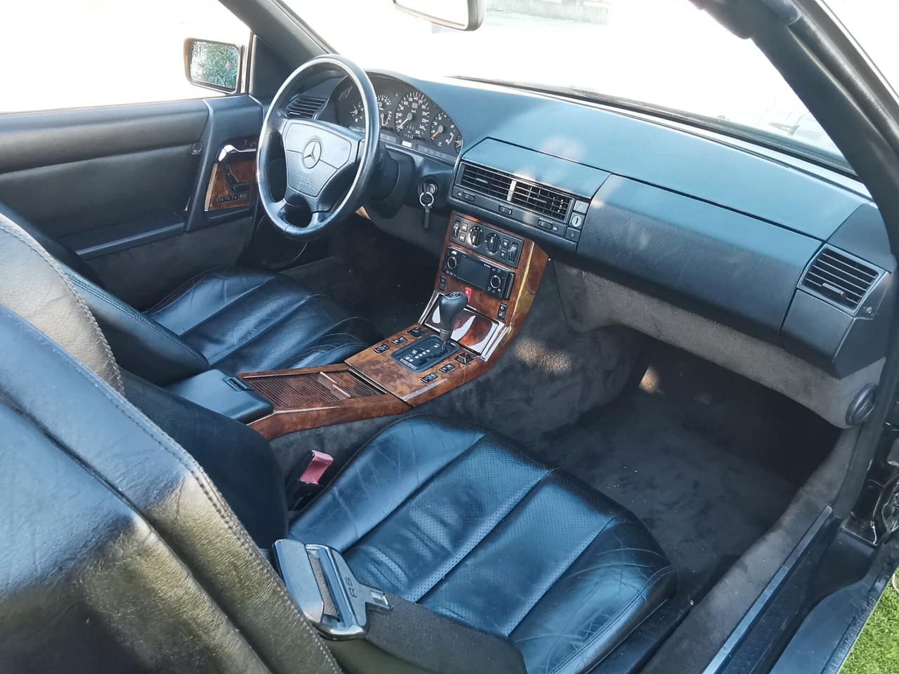 Mercedes-benz SL 300 SL-24 cat