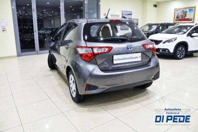 TOYOTA Yaris 1.5 Hybrid 5 porte Business