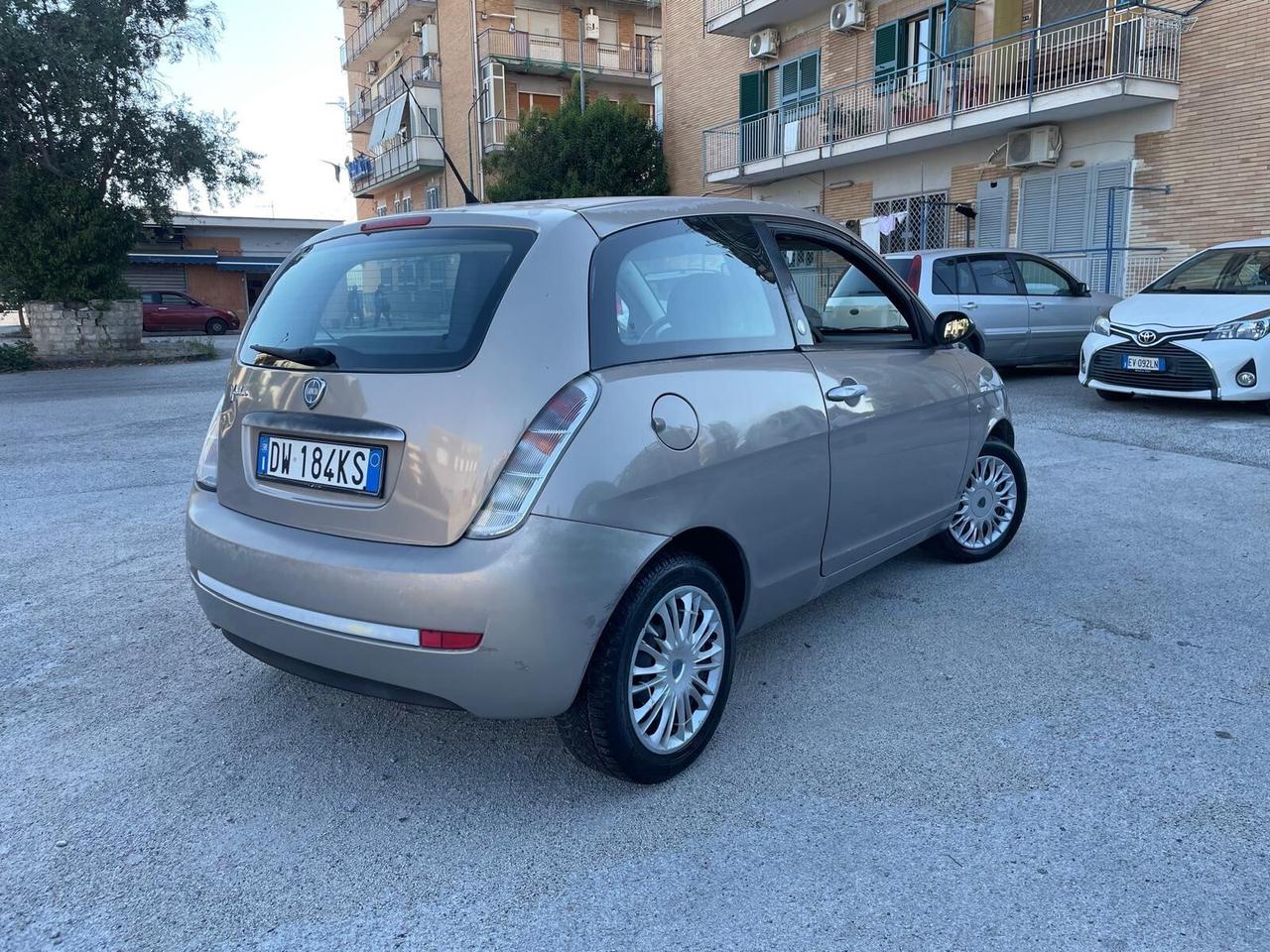 Lancia Ypsilon 1.4 Platino Ecochic GPL CON 150MILA KM