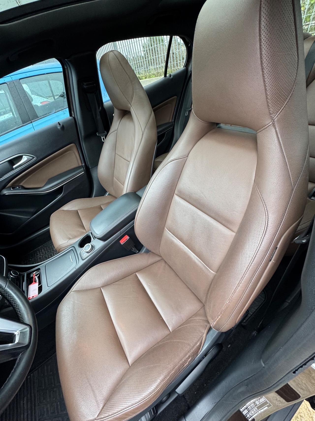 Mercedes-benz GLA 200 CDI Automatic Premium