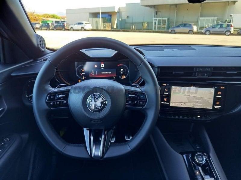 Alfa Romeo Junior Junior 1.2 ibrida Speciale 145cv edct6