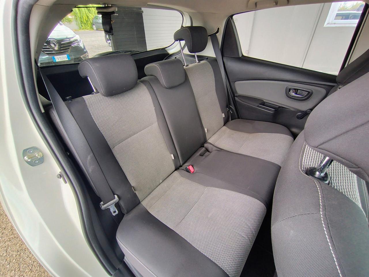 Toyota Yaris 1.5 Hybrid 5 porte Lounge