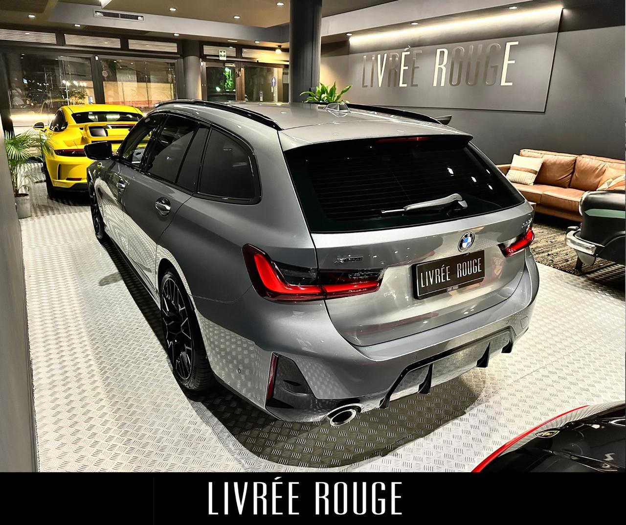 Bmw 330 330i xDrive Touring Msport