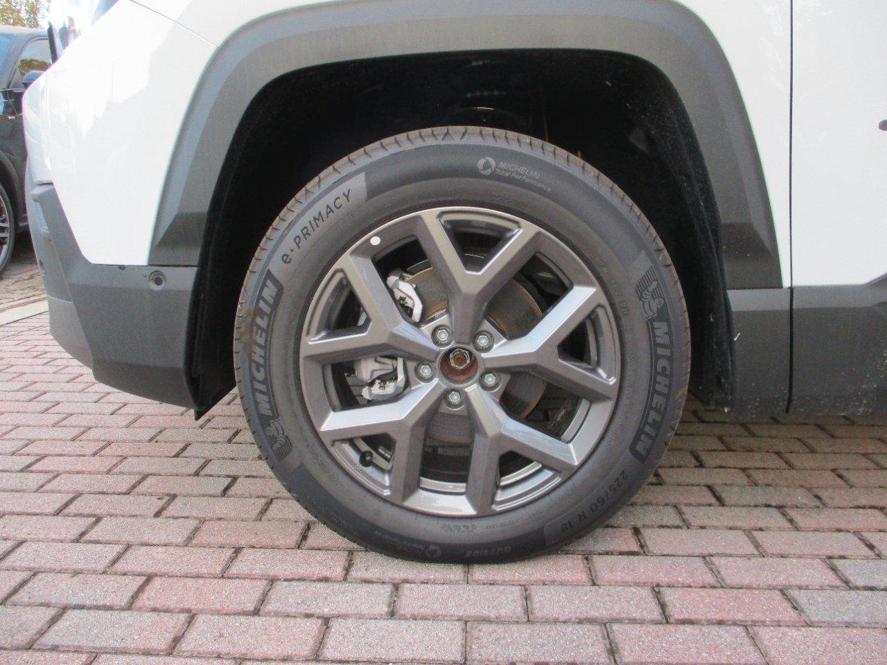 Jeep Compass 1.2 turbo 48V e-hybrid Summit Edition fwd 145cv edct6