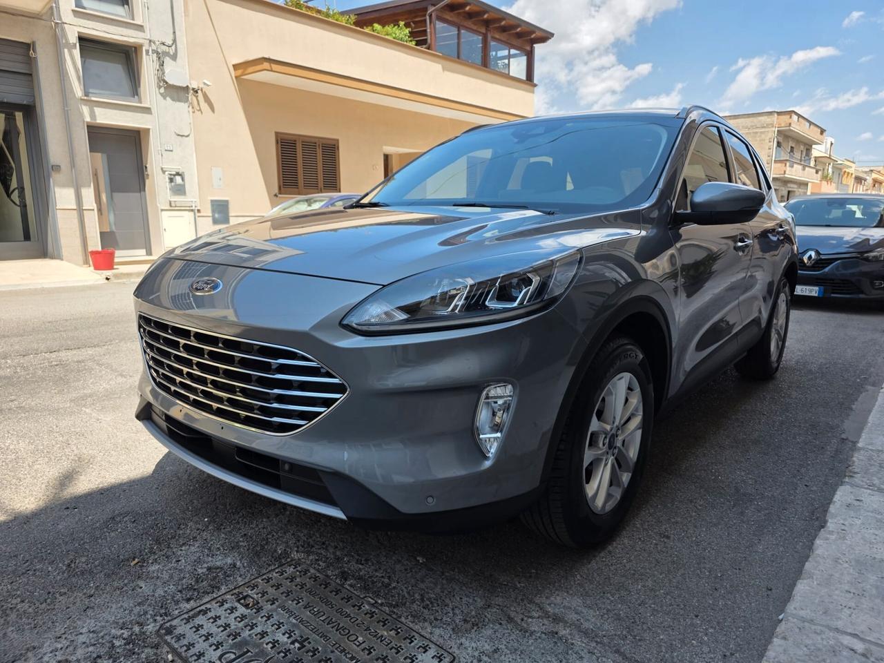 Ford Kuga 2.0 EcoBlue Hybrid 150 CV 2WD Titanium Business / cambio manuale