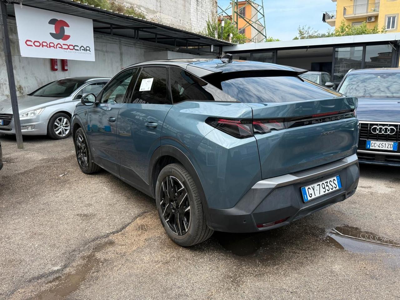 PEUGEOT 3008 2025 Hybrid 136 e-DCS6 GT 17000KM