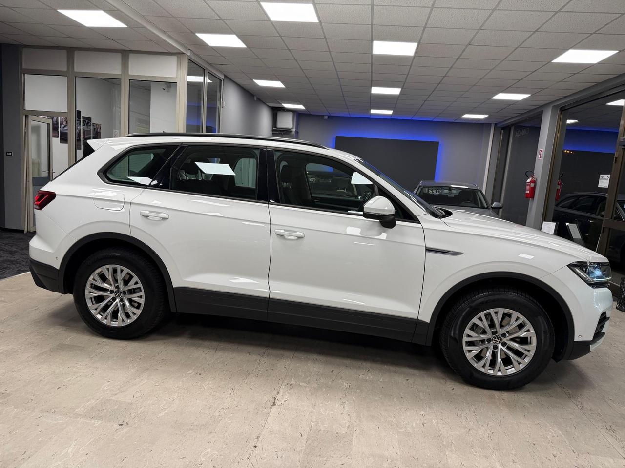 Volkswagen Touareg 3.0 V6 TDI SCR Elegance