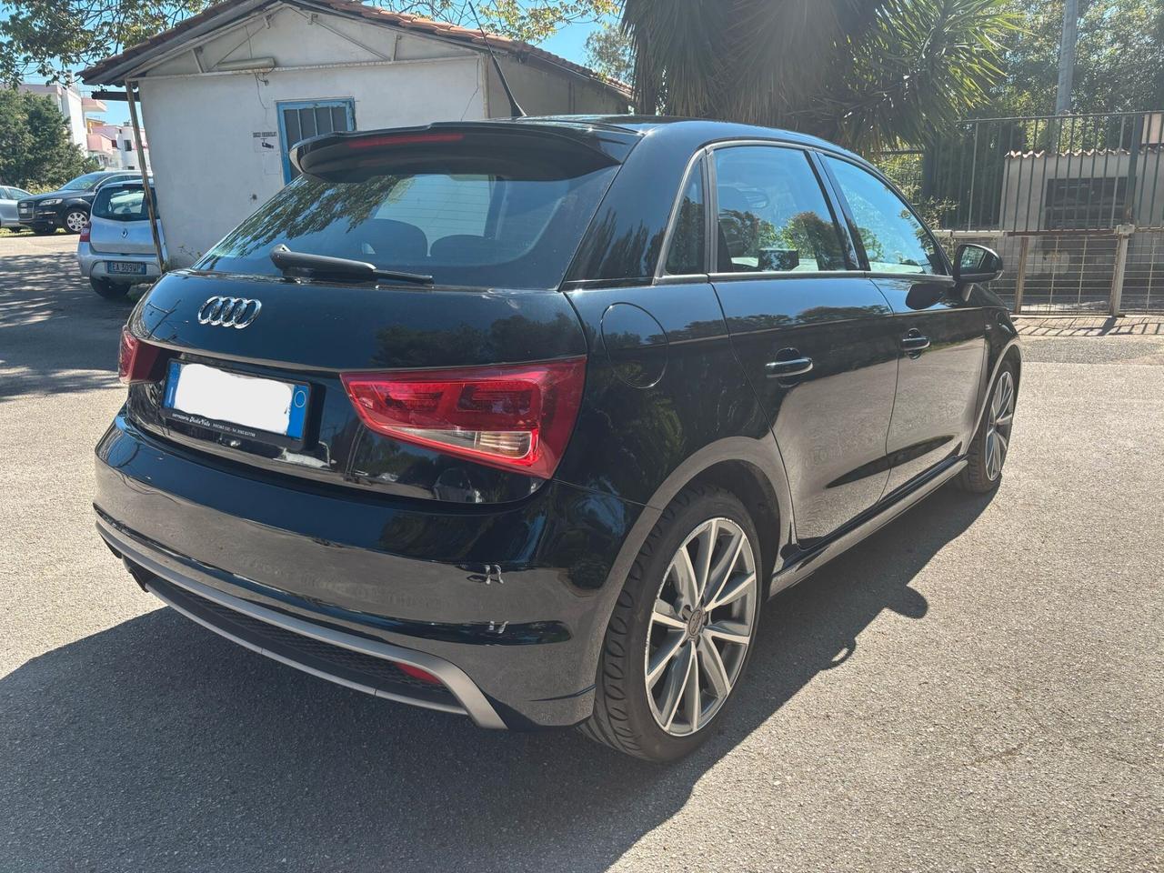 AUDI A1 1.6 TDI SPORTBACK S-Line - 2014