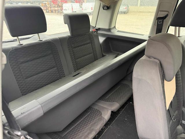 VOLKSWAGEN Touran 2.0 TDI 1.6V 7posti senza nessun lavoro da fare