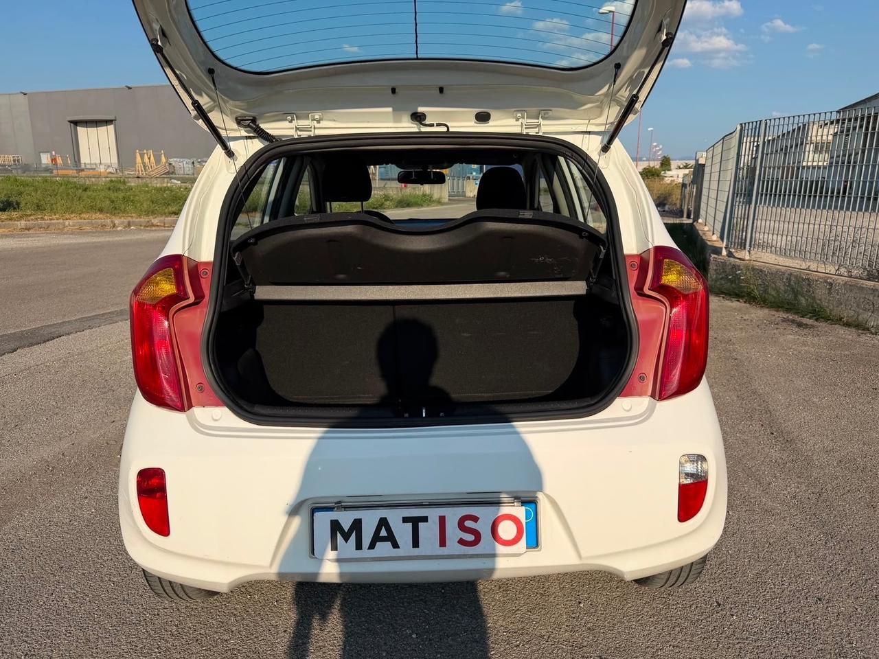 KIA PICANTO GPL + LANCIA DELTA ( leggere )