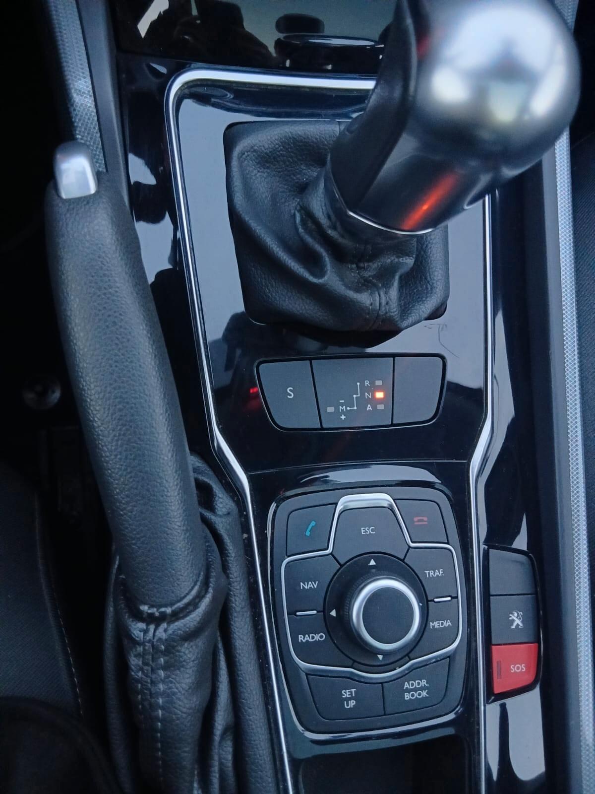 Peugeot 508 1.6 e-HDi 112CV cambio robotizzato S&S SW Access