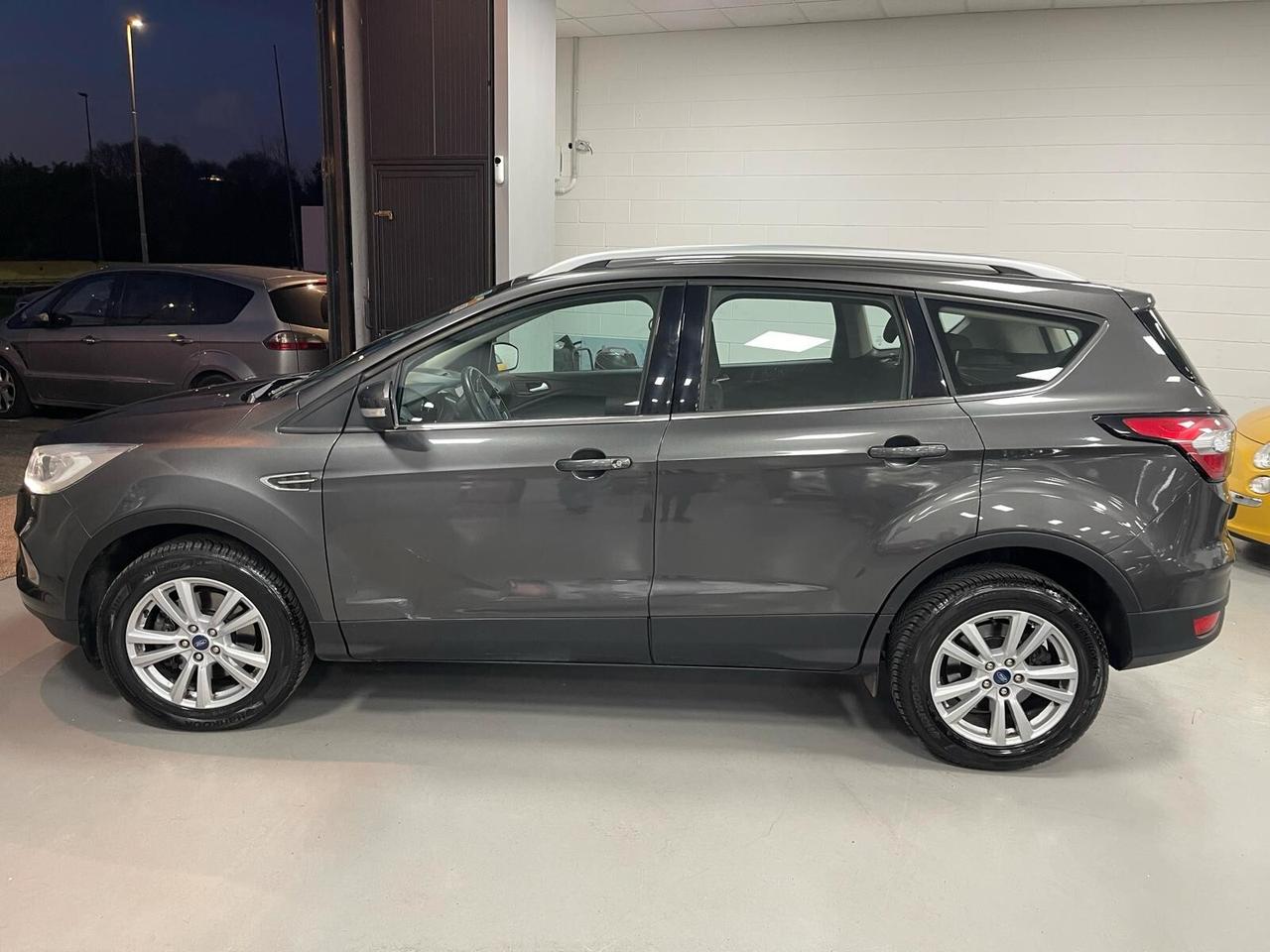 Ford Kuga 2.0 TDCI 120 CV S&S 2WD ST-Line
