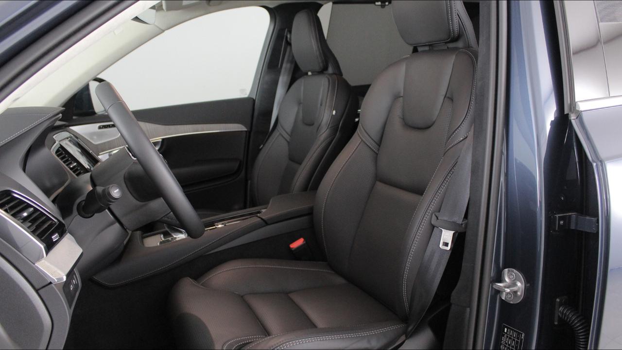 VOLVO N.XC90 Ultra Bright T8 AWD AUT 7P