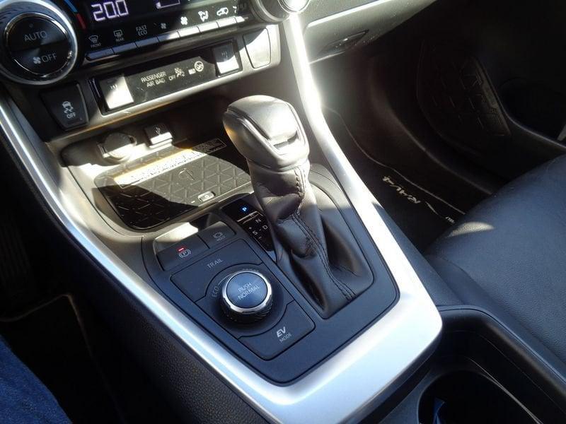 Toyota RAV4 Rav4 2.5 vvt-ie h Lounge awd-i 222cv e-cvt