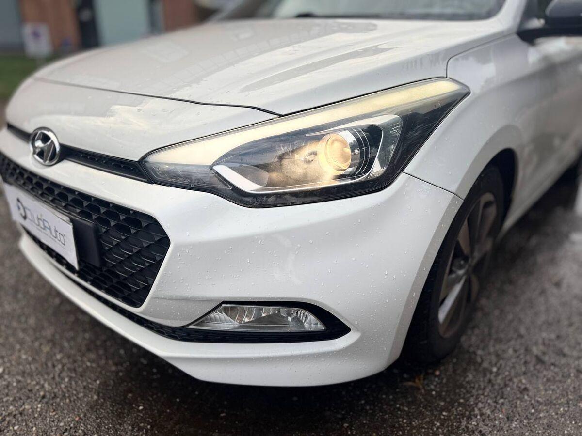 Hyundai i20 I20 1.4 Style 100cv 5p A T