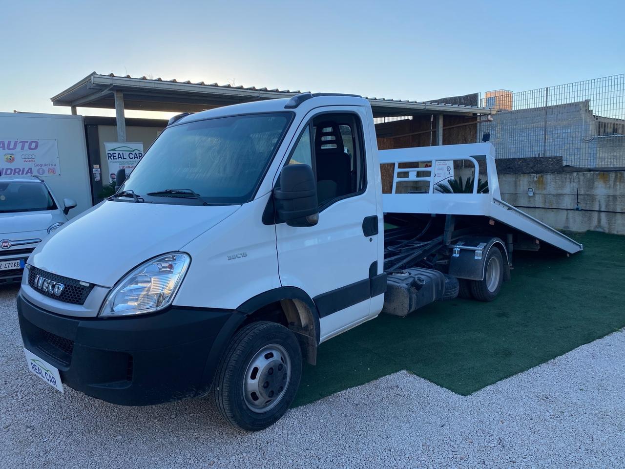 Iveco Daily 35C15 Carroattrezzi Clima Patente B