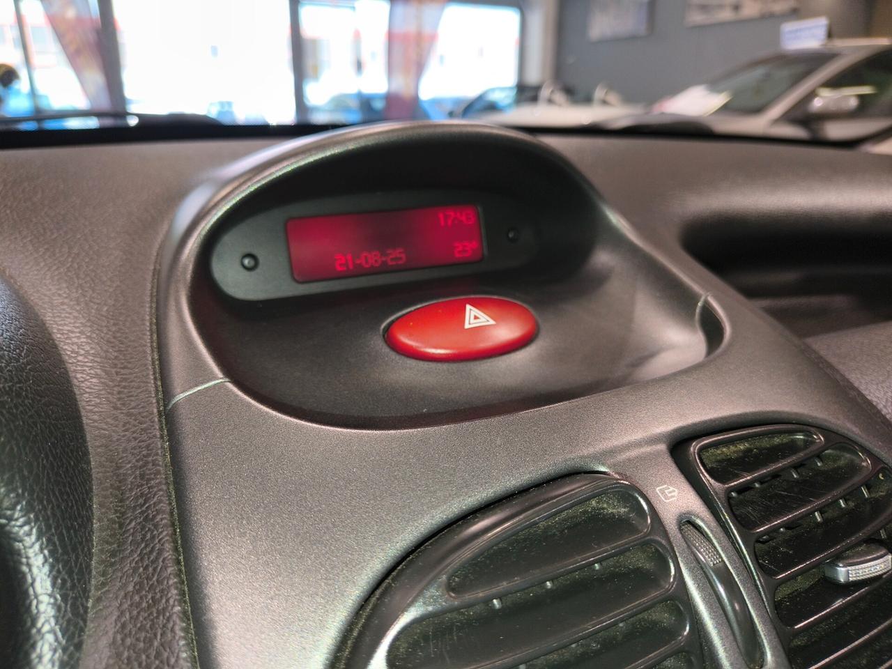 Peugeot 206 1.6 16V CC