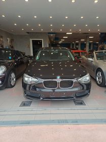 Bmw 114 114i 5p. Unique