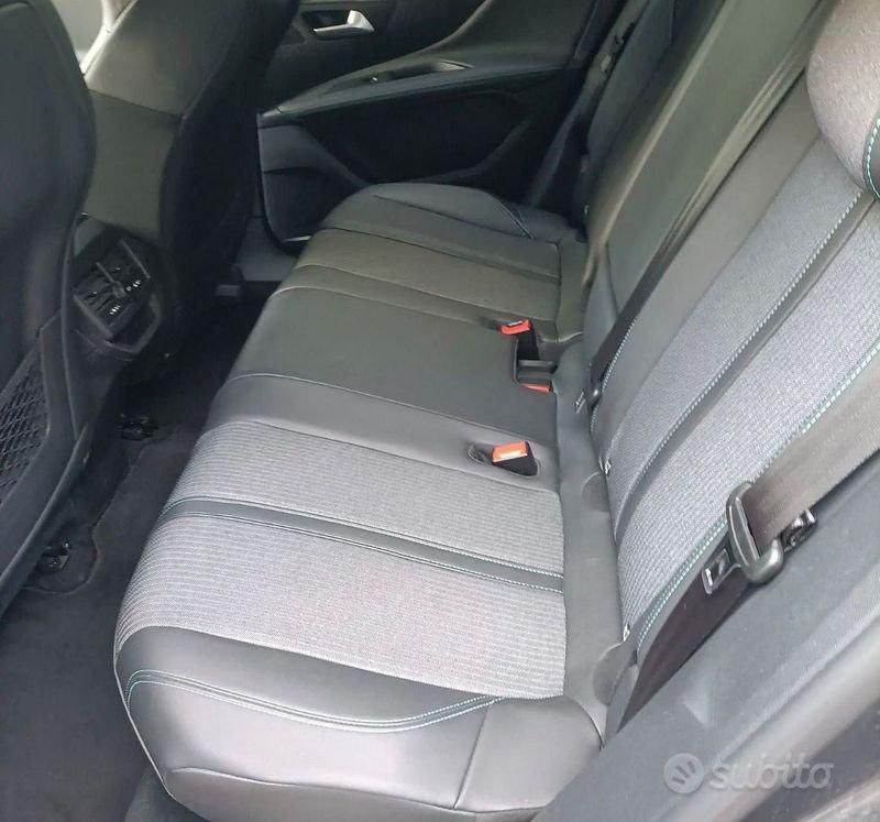 Peugeot 3008 3008 1.5 bluehdi Allure Pack s&s 130cv eat8