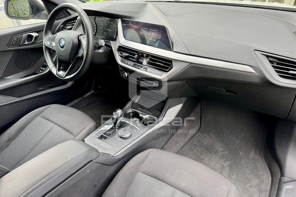 BMW 118i 5p. Business Advantage