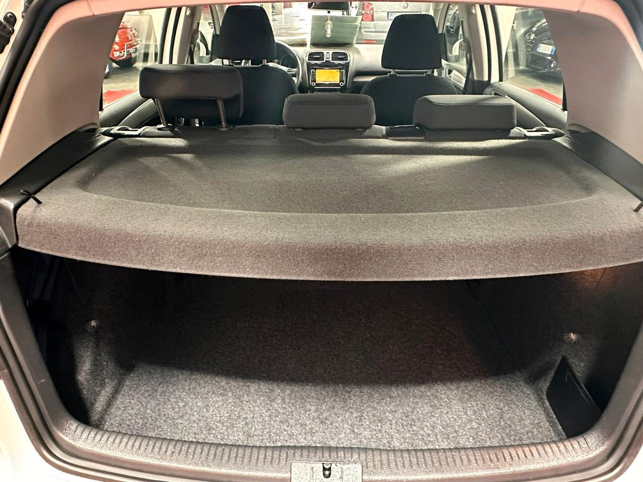Volkswagen Golf 2.0 TDI 140cv Highline - 2010