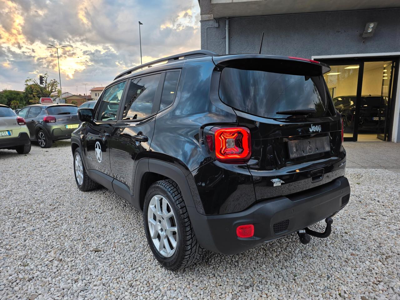 Jeep Renegade 1.3 T4 DDCT Limited