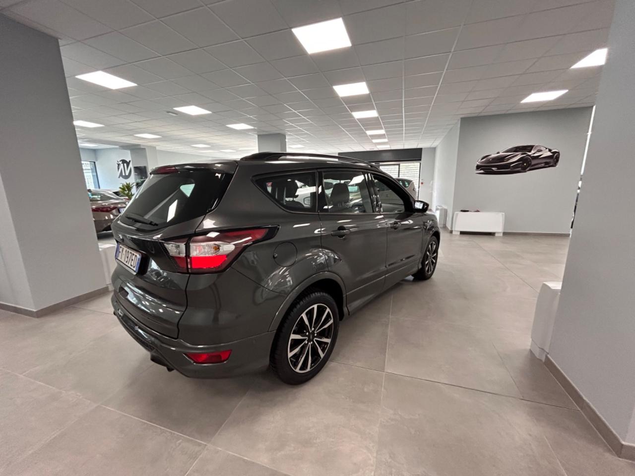 Ford Kuga 2.0 TDCI 120 CV ST-Line 2019 km 96000