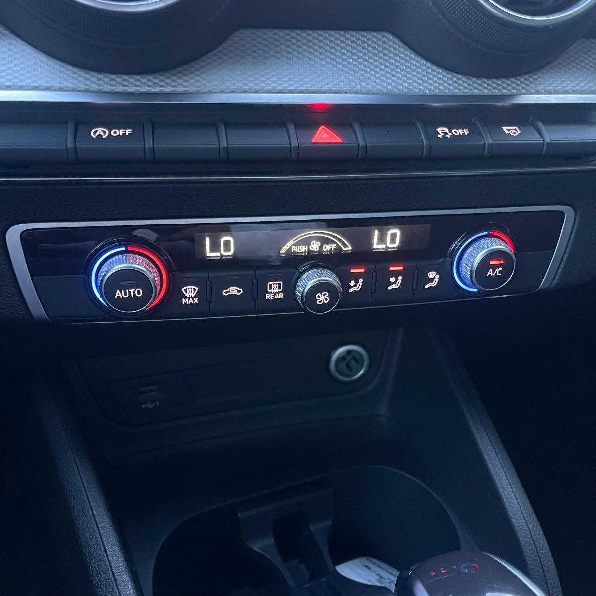 AUDI - Q2 - 30 TDI S tronic