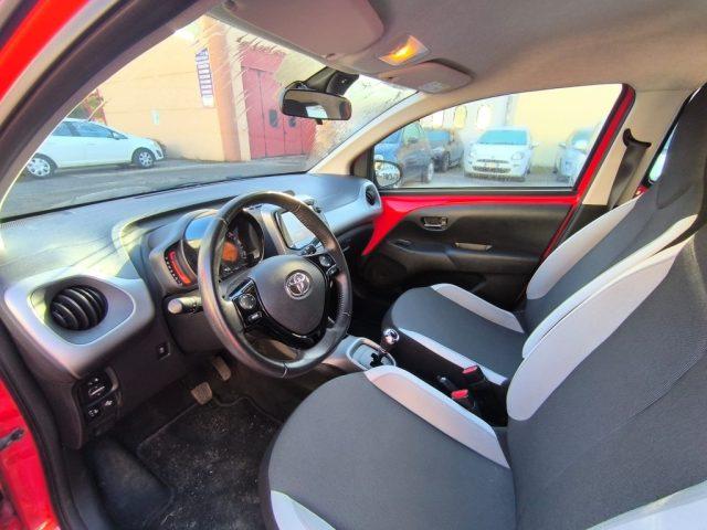 TOYOTA Aygo 1.0 VVT-i 69 CV 5 porte x-business cambio automati