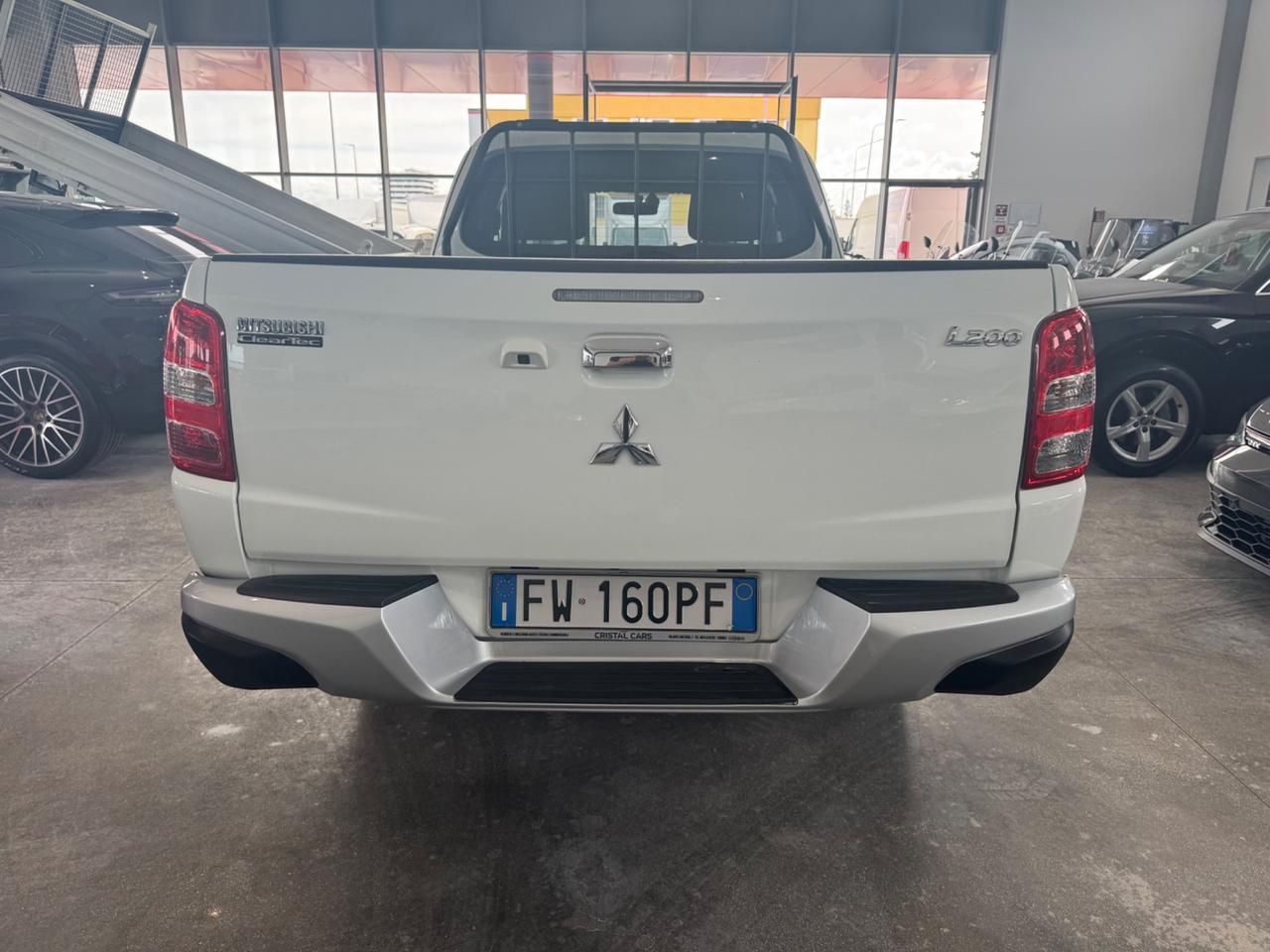 Mitsubishi L200 2.4 DI-D/181 cav double cab king nav MGN