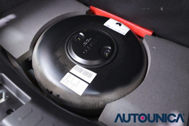 LANCIA Ypsilon 1.2 69 CV 5 PORTE GPL ECOCHIC ELEFANTINO BLU