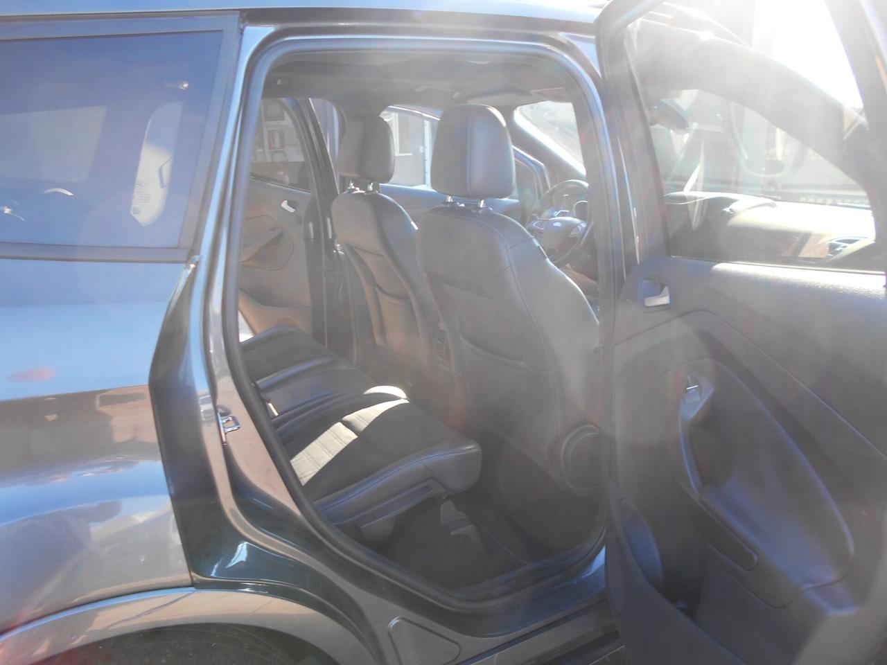 Ford Kuga 2.0 TDCI 180 CV S&S 4WD Powershift ST-Line Business