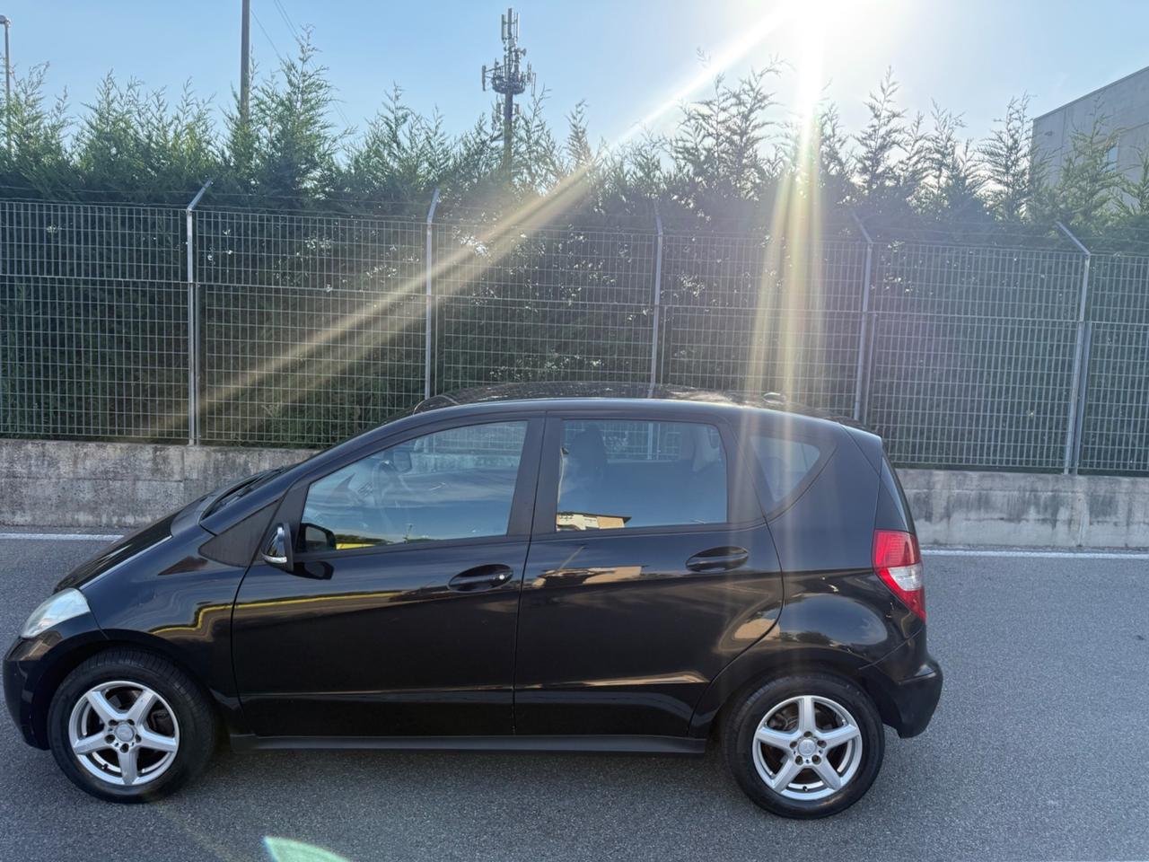 Mercedes-benz A 150 Classic Basic