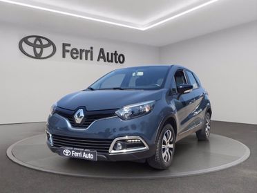 RENAULT Captur 0.9 tce zen (live) 90cv e6 del 2016
