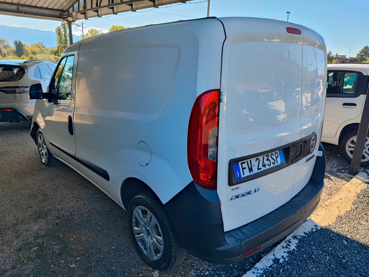 Fiat Doblo Doblò 1.6 MJT 95CV S&S Lounge RISERVATO A COMMERCIANTI