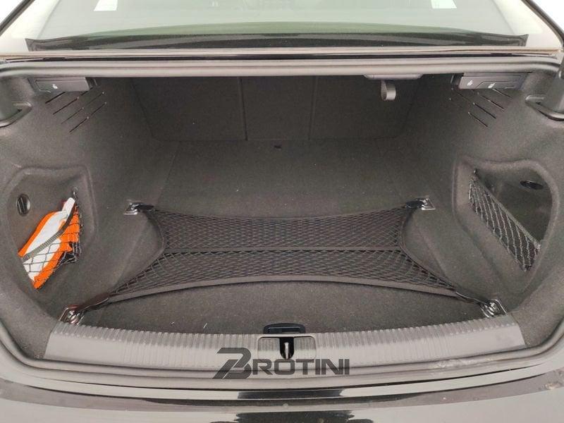 Audi A5 A5 40 TDI quattro S tronic Business Advanced