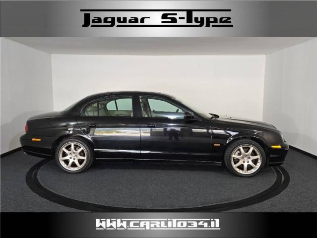 Jaguar S-Type 3.0 V6 Executive maual