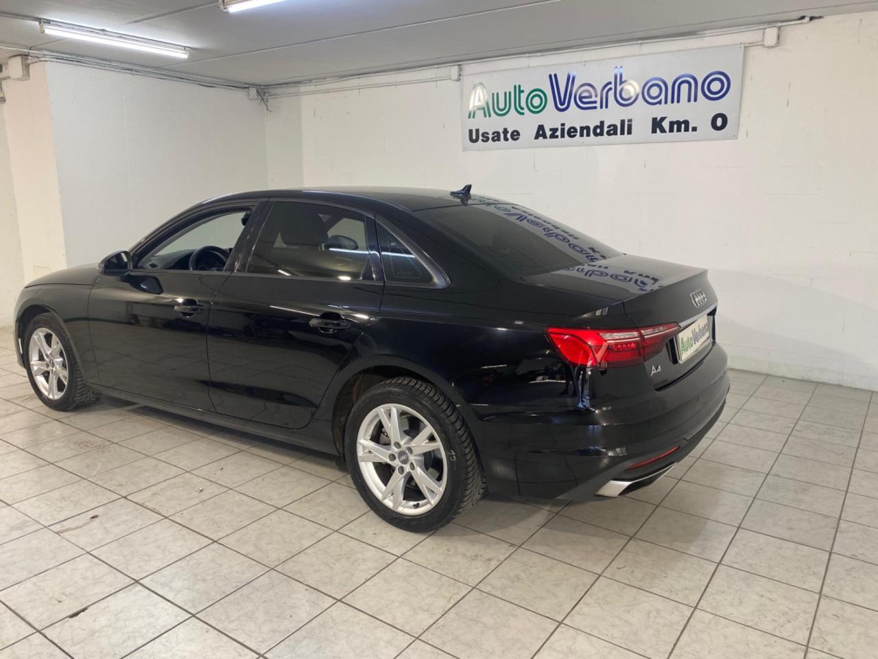 Audi A4 40 TDI quattro S tronic Business