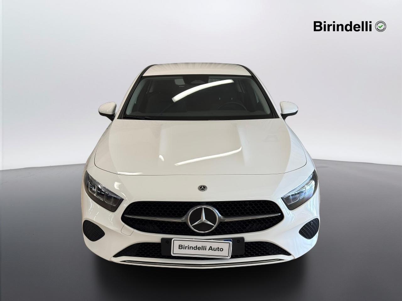 Mercedes-Benz Classe A (W177) - A 180 d Automatic Progressive Advanced
