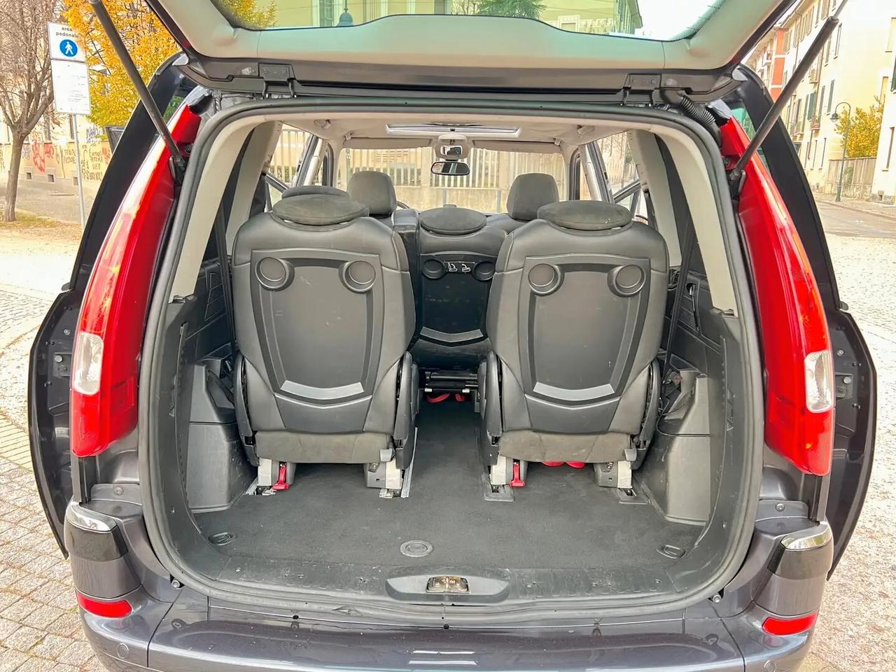 Citroen C8 2.0 HDi 136CV FAP Seduction