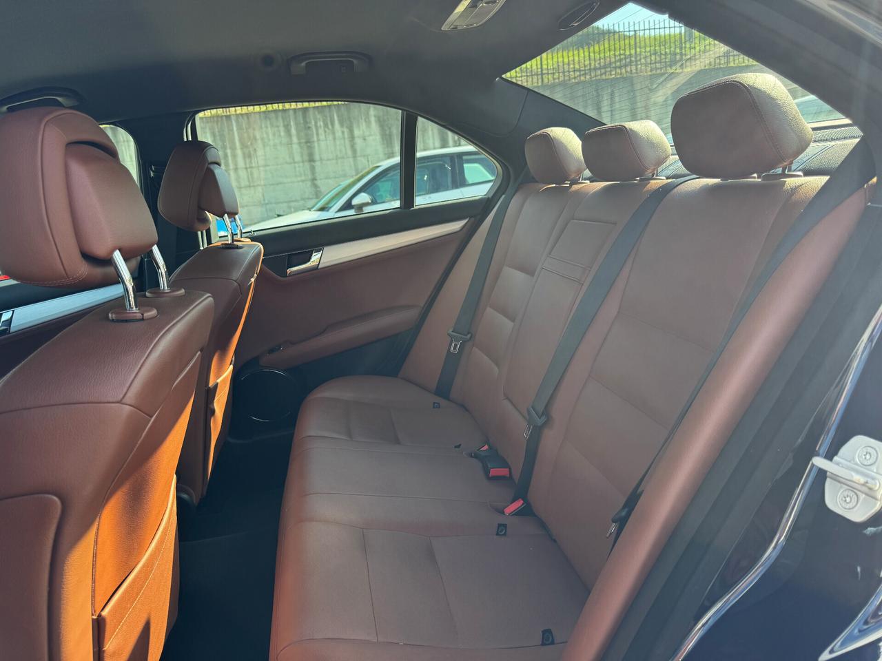 Mercedes C 200CDI Avantagarde 136CV/82.400KM