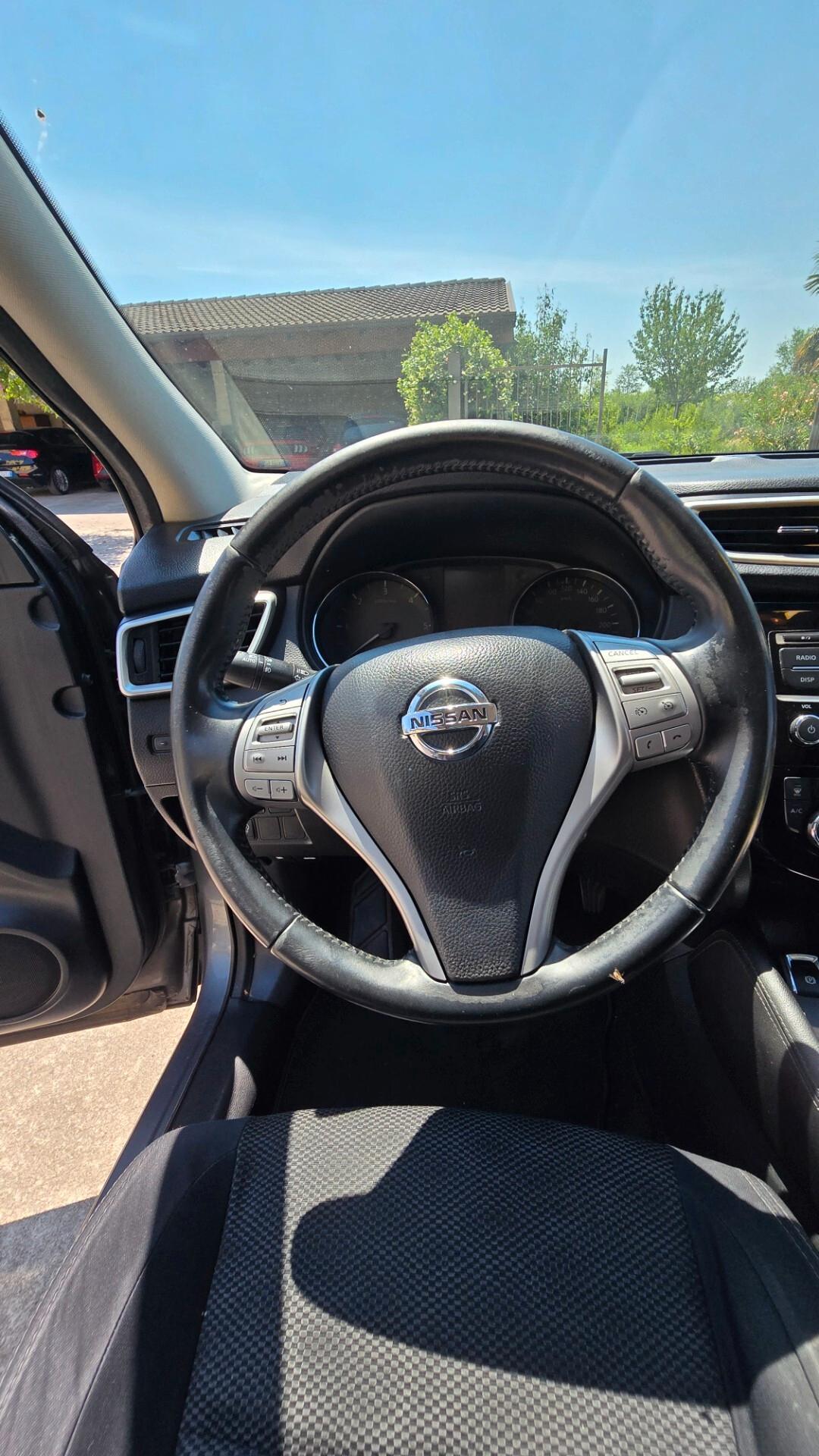 Nissan Qashqai 1.5 dCi DPF Tekna